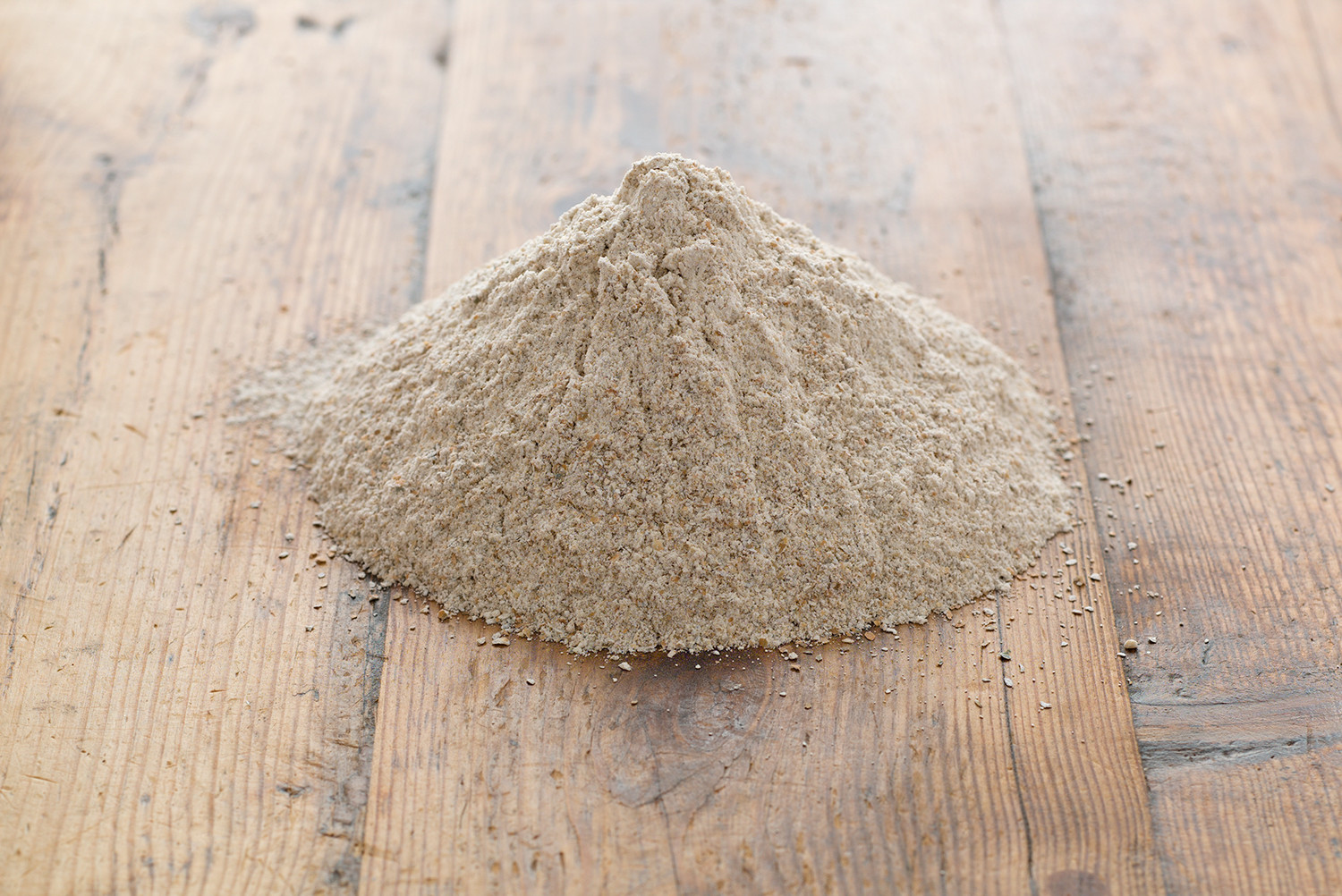 Rye flour wholegrain  