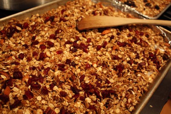 Je granola na vašem krožniku res zdrava?