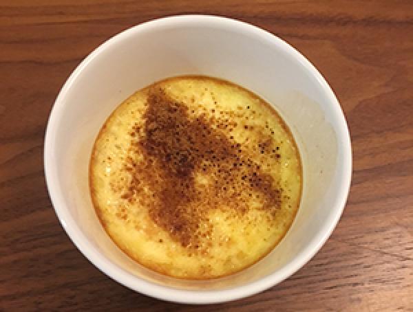 Kokosov creme brulee 