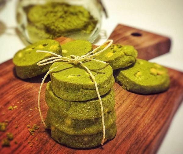 Matcha piškoti