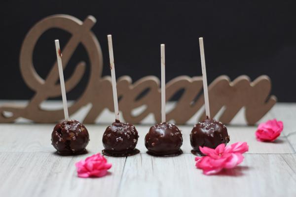 Arašidovi cakepops-i 